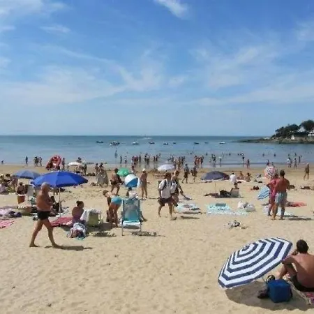 House Saint Palais Sur Mer - Maison Situee Rue Des Ecoles - Au Calme Holiday home *